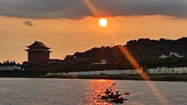 圓山大飯店黃昏照